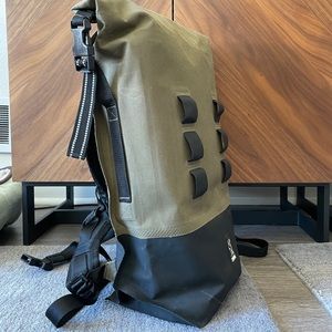 20L Chrome roll top backpack